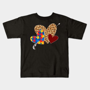 Leopard buffalo plaid autism heart Kids T-Shirt